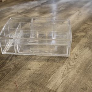 Plastic makeup organizer